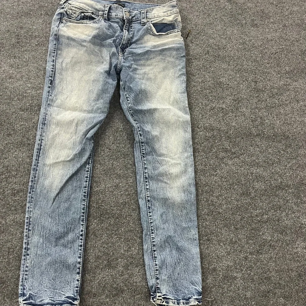 True Religion Jeans Mens Size 36 Blue Rocco Relaxed Acid Wash Stretch Denim